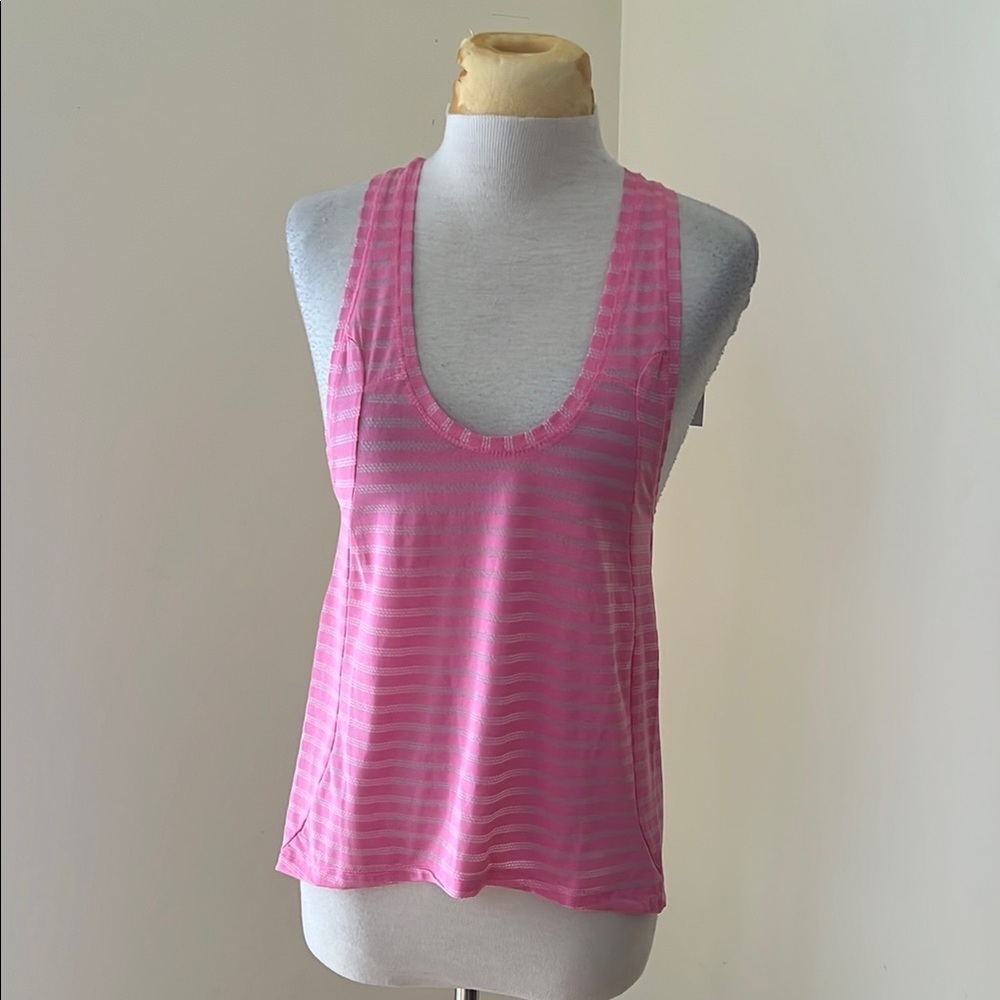 New! Zyia XS pink nimbus pink split back tank top.